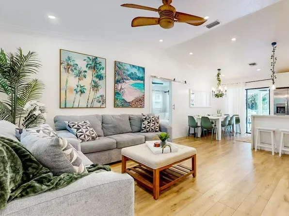 12394 61st Lane N, West Palm Beach, FL 33412