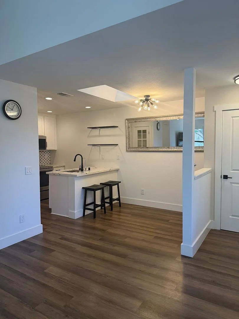 Beautifully Updated 2-Bedroom, 2-Bath Condominium — Photo 3