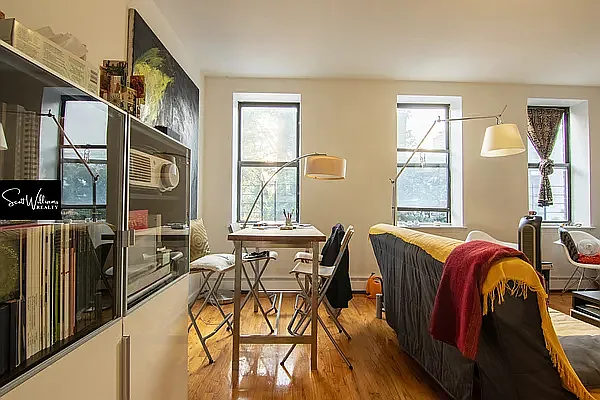 Rented by Scott Williams Realty LLC | media 19