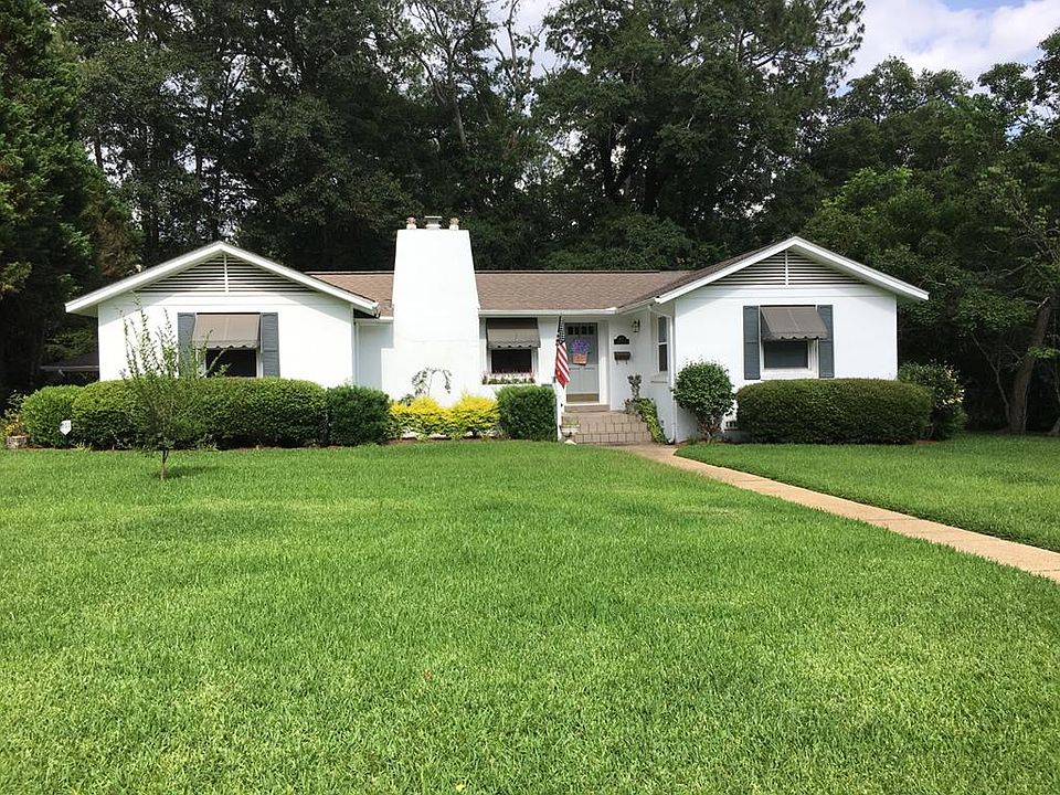 1st image of 107 Westchester Dr