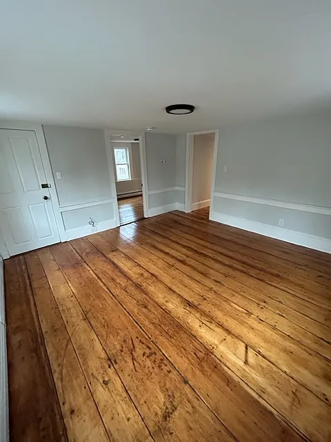 2 bed, 840 sqft, $2,700 — Photo 2