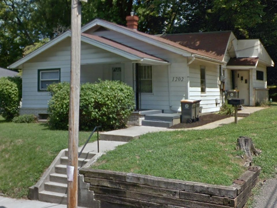 1st image of 1202 N Lincoln St #680272005