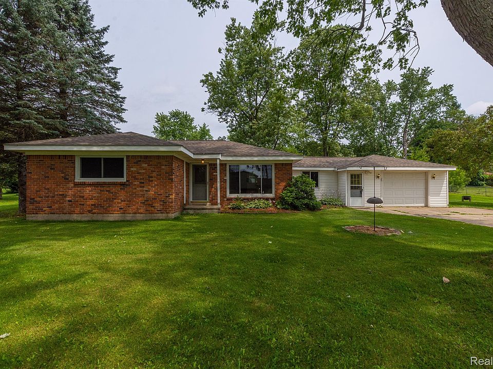 1st image of 2754 Candlewick Dr