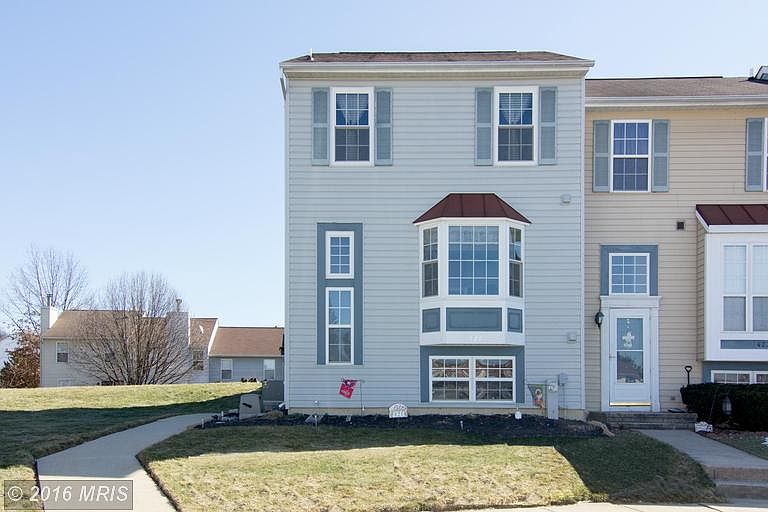 1st image of 421 Spalding Ct