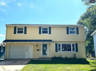 2408 22nd St NW, Rochester, MN 55901
