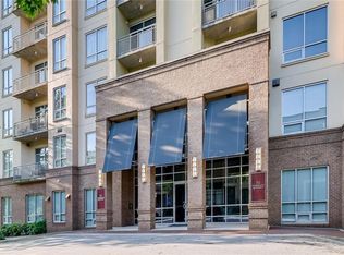 711 Cosmopolitan Dr #425, Atlanta, GA 30324