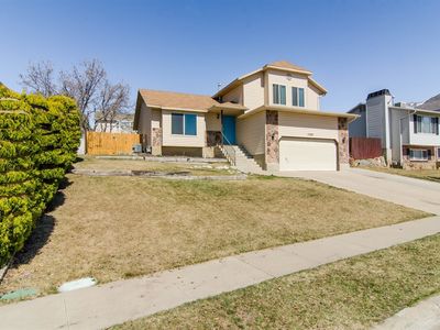 1088 E 5000 S, South Ogden, UT, 84403