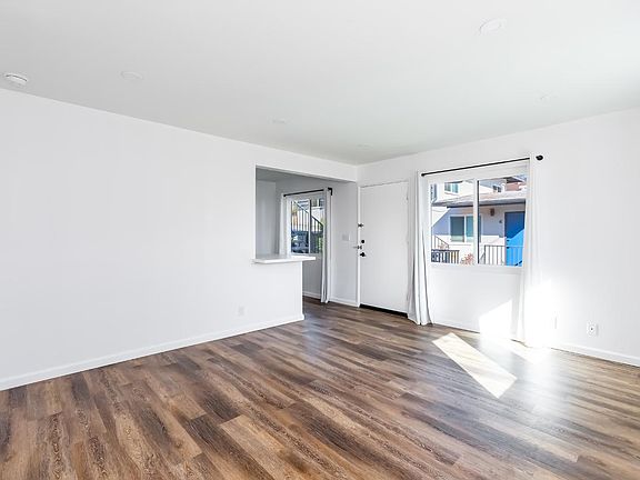 4th image of 6051 Hillandale Dr #1