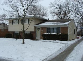 123 Inwood Rd, West Jefferson, OH 43162