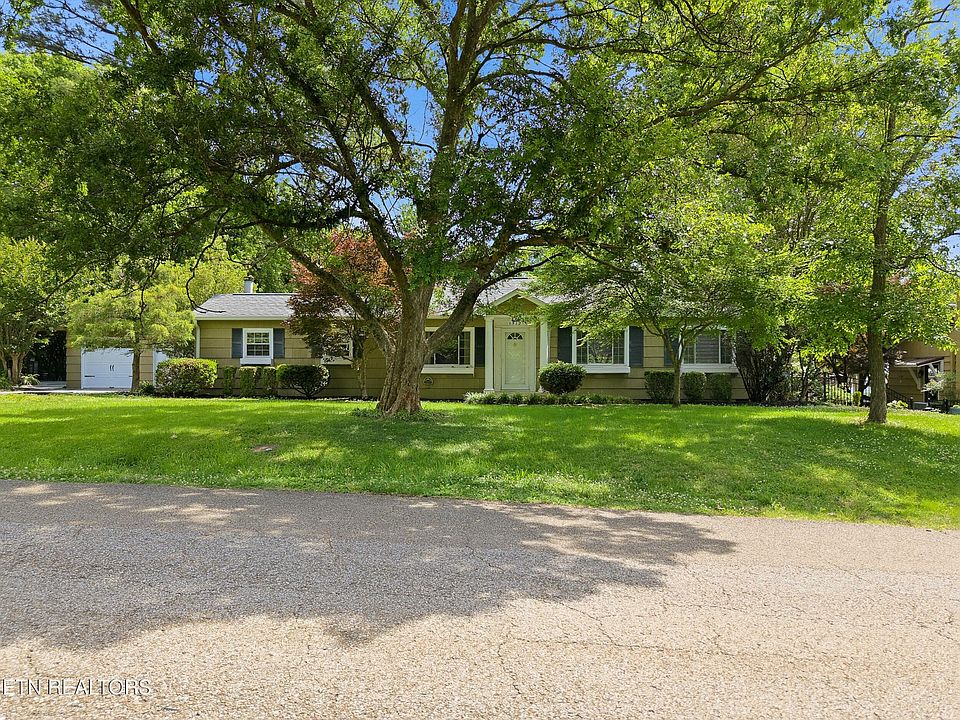 1st image of 1312 Bradford Ln