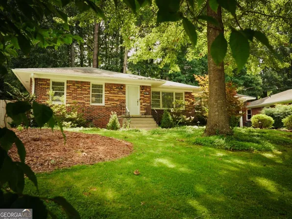 579 N Superior Ave, Decatur, GA 30033