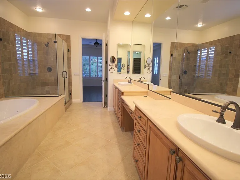 2812 Sisteron Ct — Photo 20