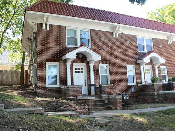 2nd image of 3415 Burt St APT 3