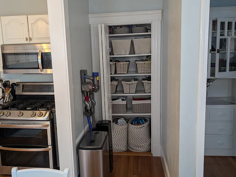 15 Adelaide St #1 — Photo 7