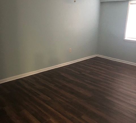 3rd image of 11589 Harris Dr