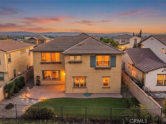 3rd image of 885 E Manresa Dr