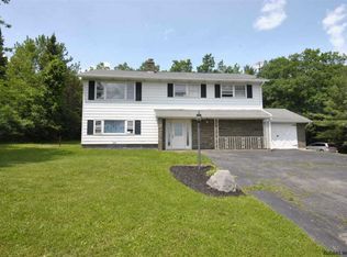 5658 Mariaville Rd, Schenectady, NY 12306