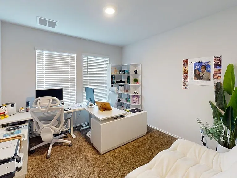 10016 Avendesora Rd — Photo 22