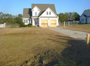 7716 La Finca Rd, Elm City, NC 27822