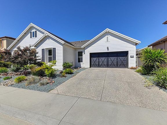 2nd image of 2583 Woodgate Way