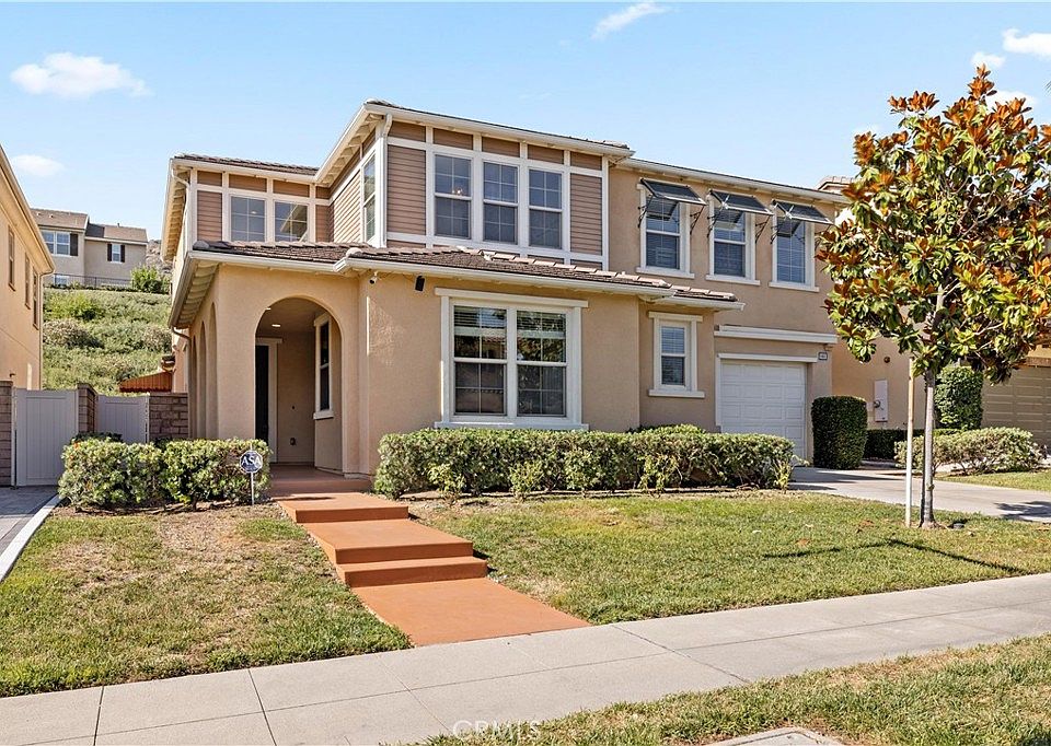 1st image of 893 E San Felipe Hl