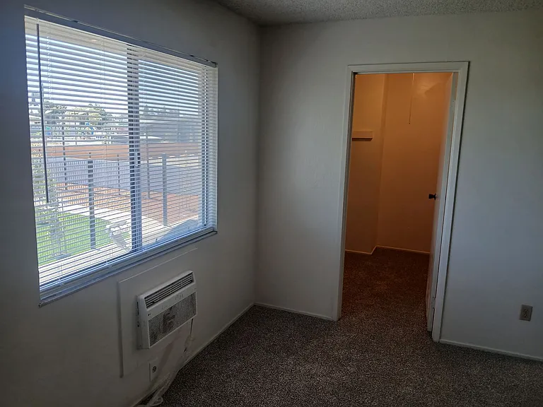 2101 Santa Ana Dr — Photo 30