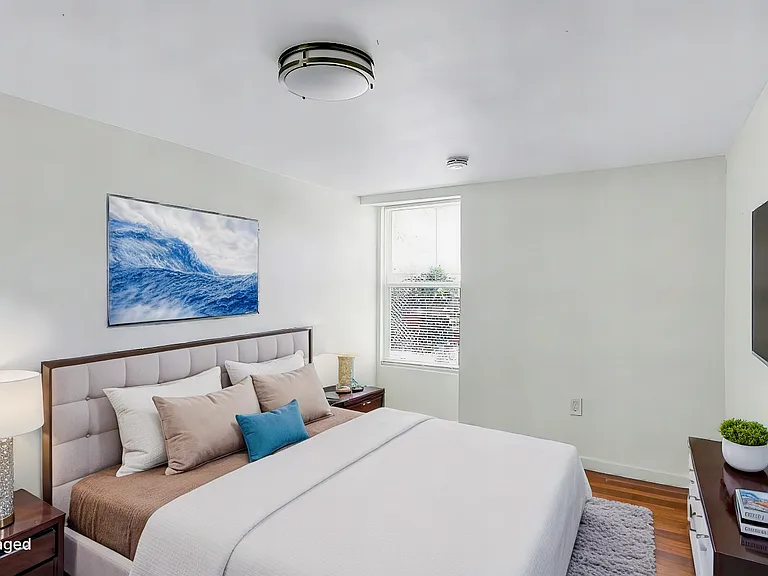 2735 Stuart Dr — Photo 18