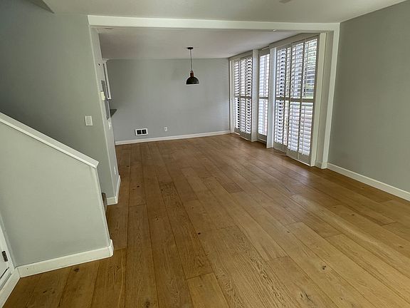 4th image of 675 S Sierra Ave Unit 26