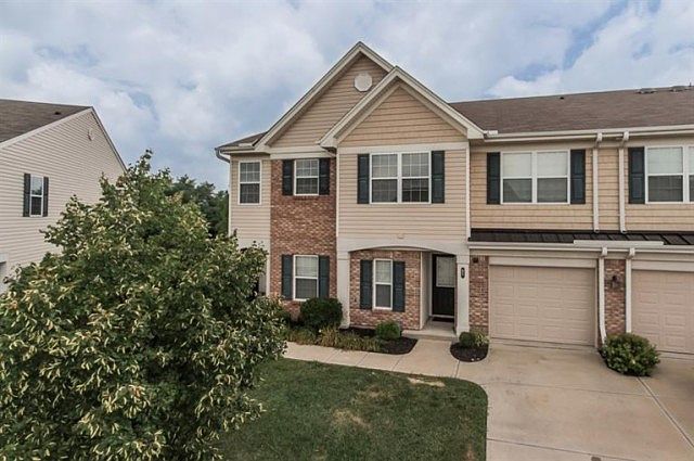 1st image of 821 Foinavon Ln
