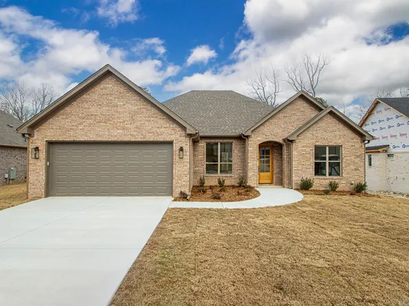 9256 Wooddale Dr, Sherwood, AR 72120