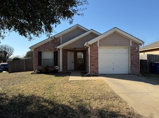 487 Pleasant Meadows Ln, Dallas, TX 75217