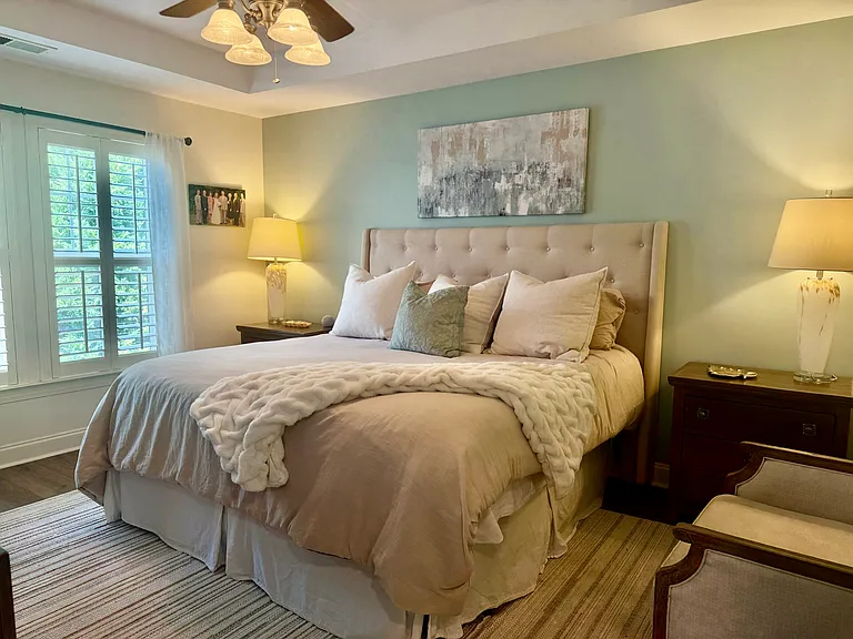 15706 Seafield Ln — Photo 11