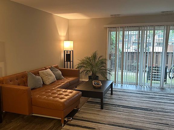 2nd image of 4607 Kings Walk Dr Unit 1A