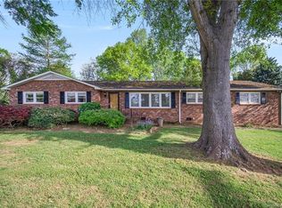 3244 Gardner Park Dr, Gastonia, NC 28054