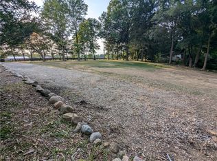 8265 Stow Rd, Hudson, OH 44236