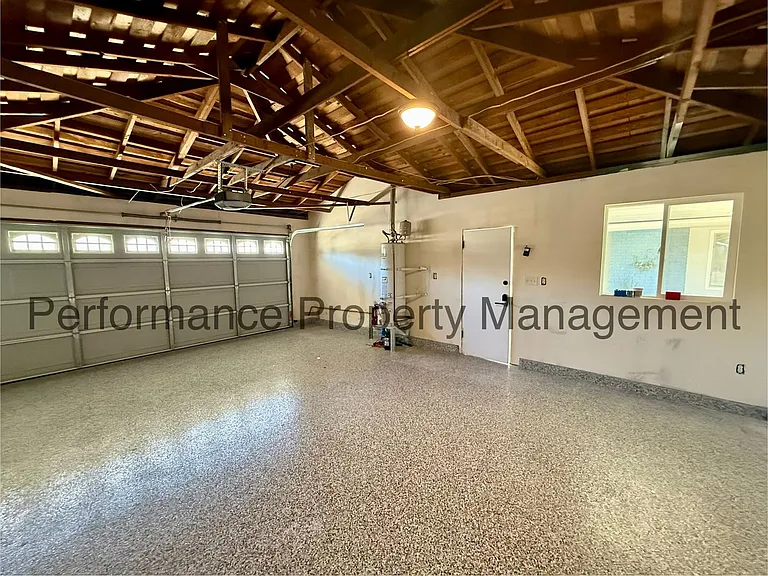 2401 Kayoming Way — Photo 18