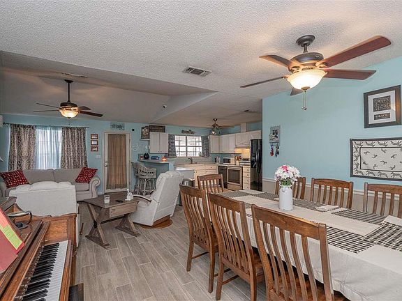 3rd image of 3356 Marion Oaks Way