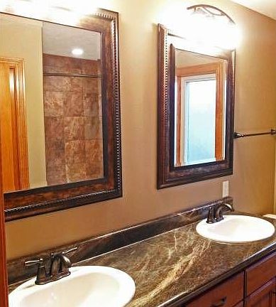 Master Bath - 2 Vanities