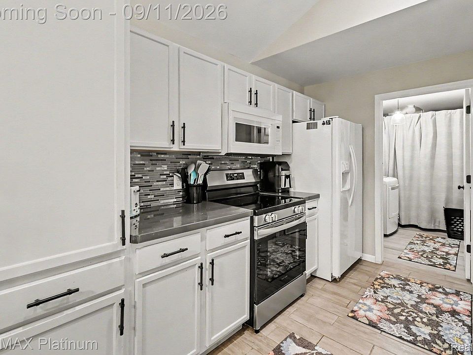 578 Olde English Cir, photo 10