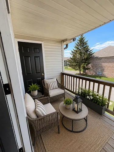 Floor plan 1BR 1 BA UPGRADED WD