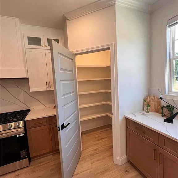 1325 Sydney Dr #5 — Photo 11