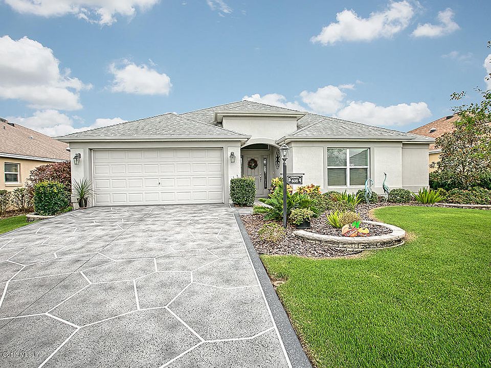 1st image of 608 Beville Pl