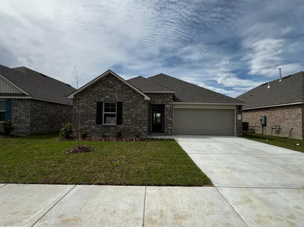 122 Romain Picard Dr, Maurice, LA 70555
