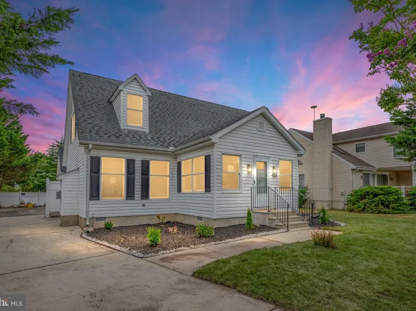 943 Hawksbill St, Bethany Beach, DE 19930