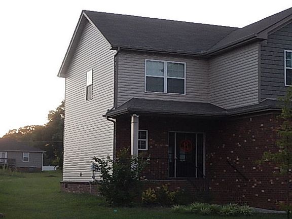 3rd image of 1008 Glenda Dr