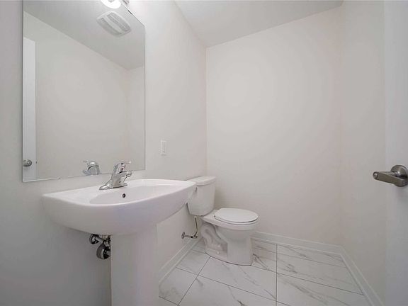 3rd image of 250 Finch Ave #204