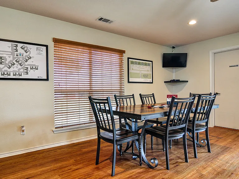 Residences at Bear Creek — Photo 31
