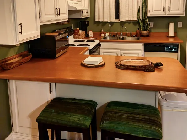 710 N 800 W APT 2, Salt Lake City, UT 84116