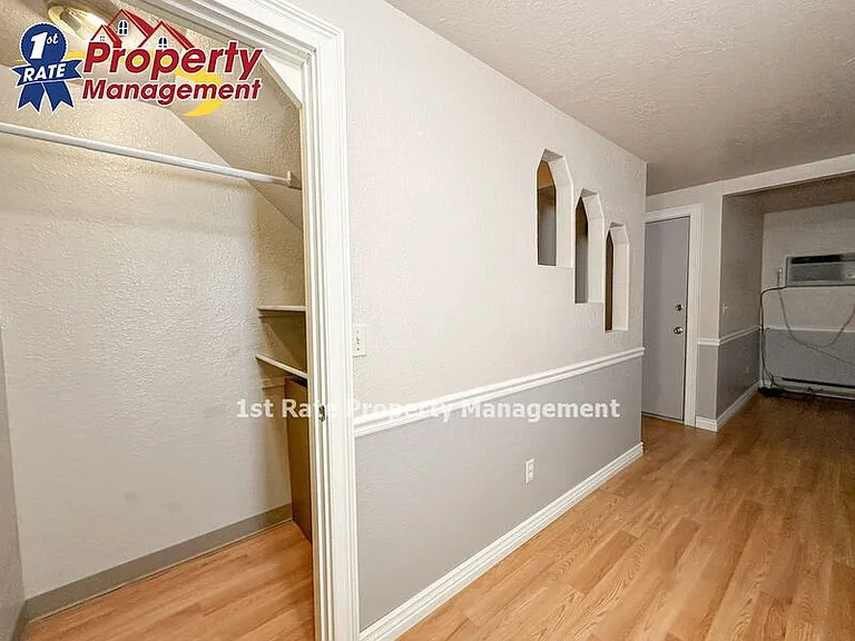 Bond Apartments — Photo 43