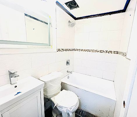 5th image of 28 Lefferts Pl APT 5